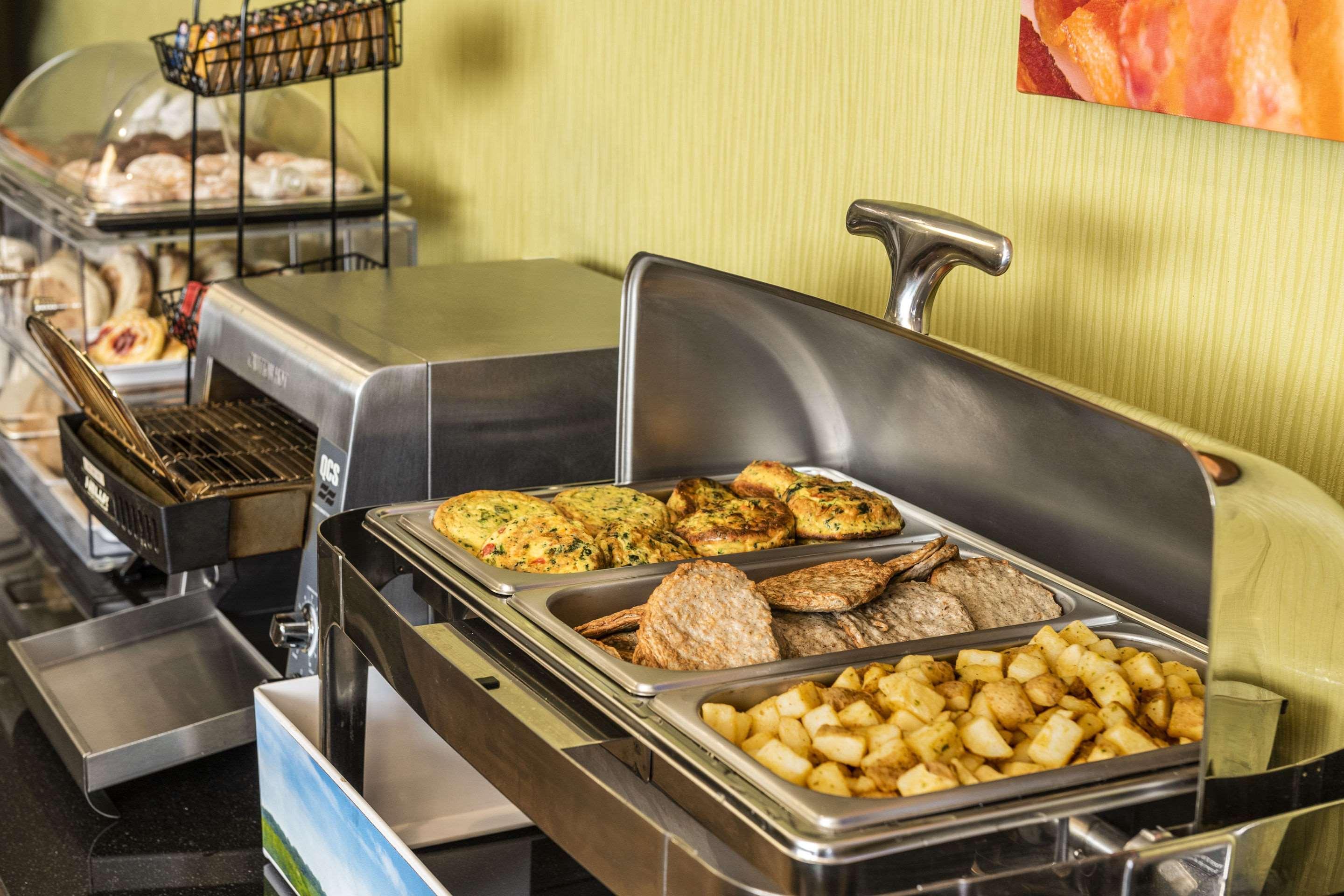 Comfort Inn Edmundston Luaran gambar