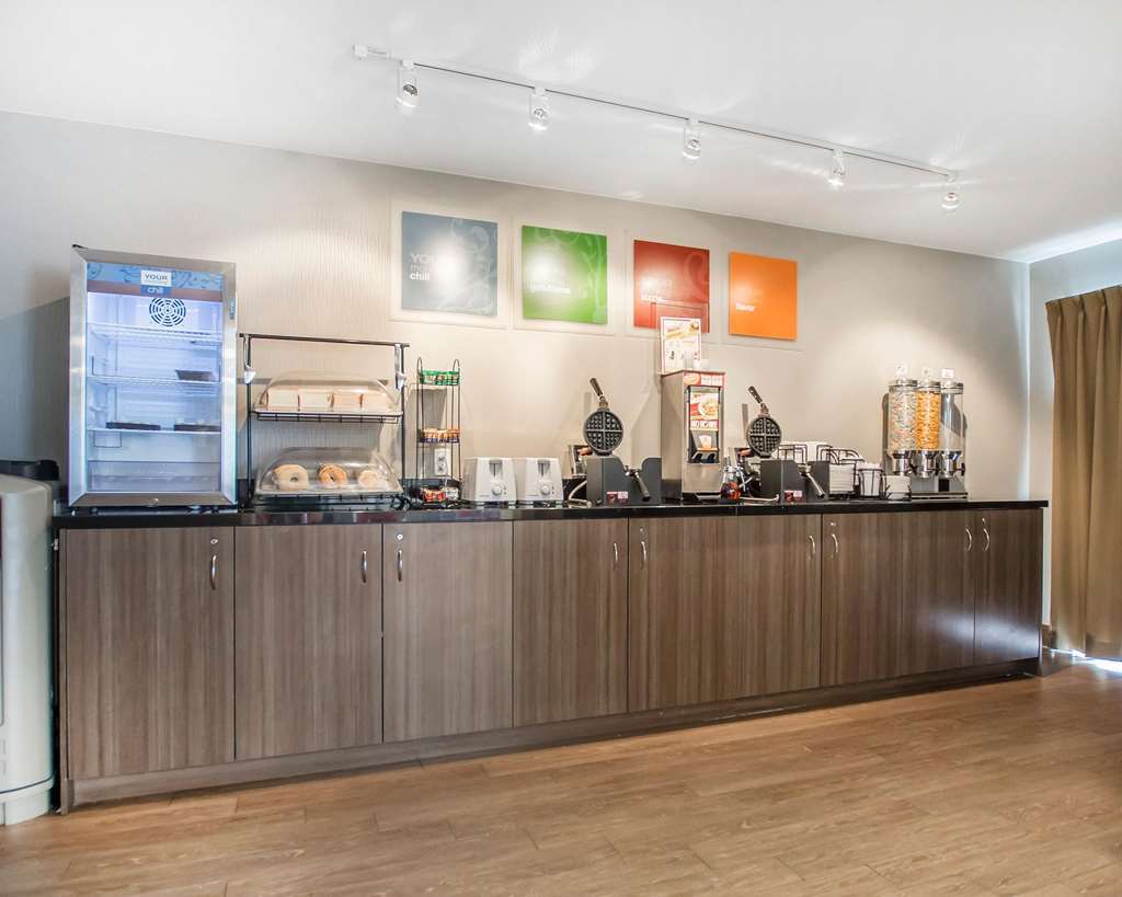 Comfort Inn Edmundston Restoran gambar